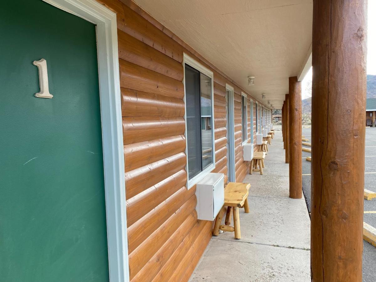 Green Creek Inn And Rv Park Wapiti Exterior foto