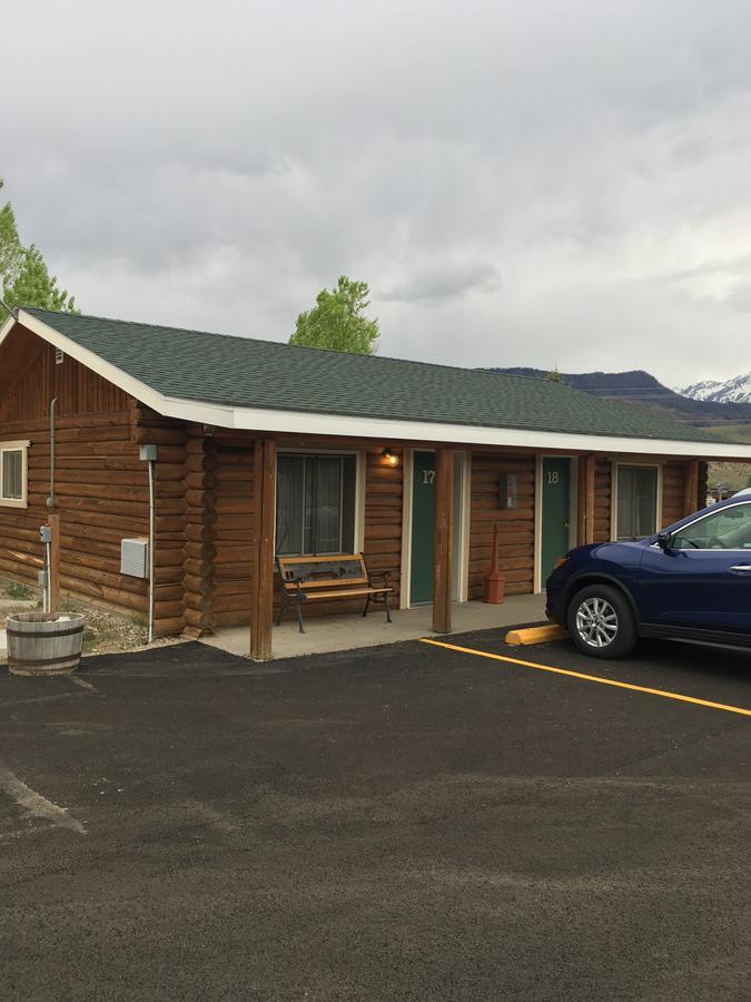 Green Creek Inn And Rv Park Wapiti Exterior foto