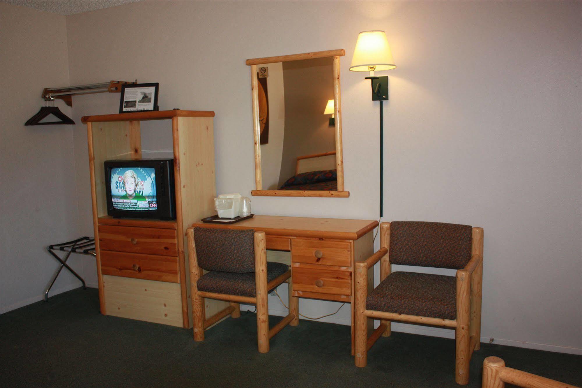 Green Creek Inn And Rv Park Wapiti Exterior foto